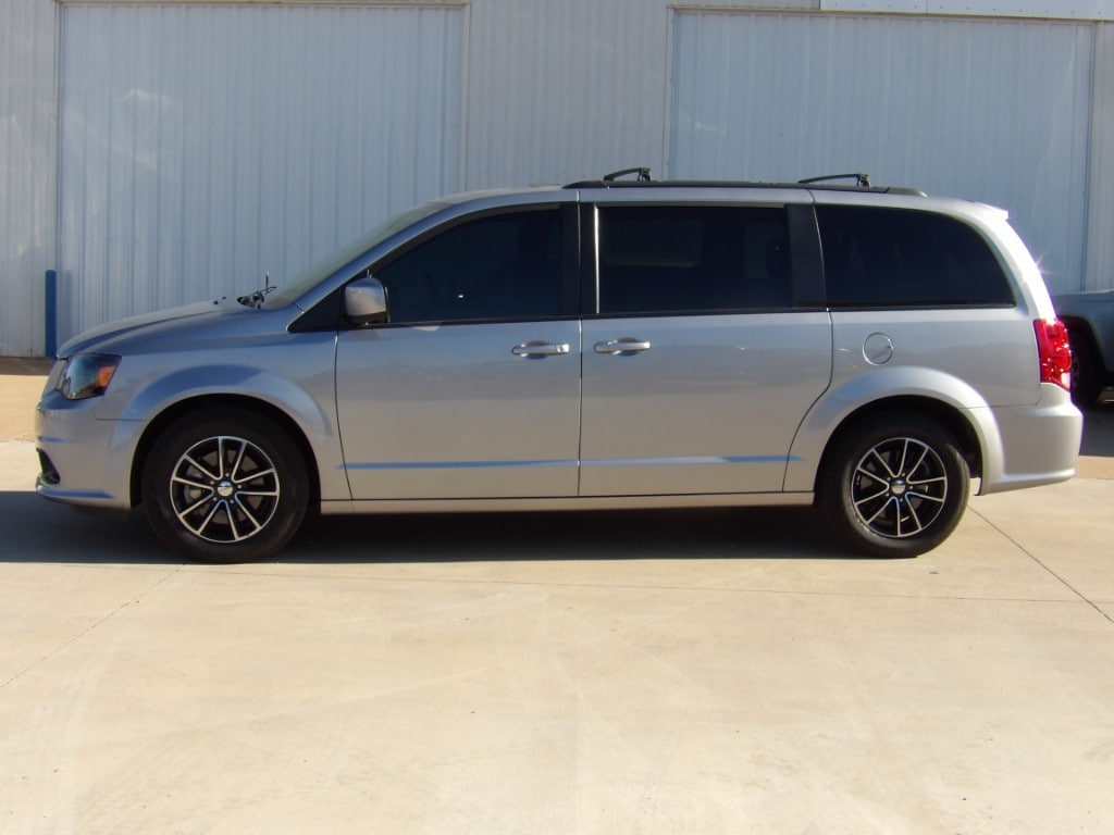 Used 2018 Dodge Grand Caravan GT with VIN 2C4RDGEG1JR344728 for sale in Kingfisher, OK