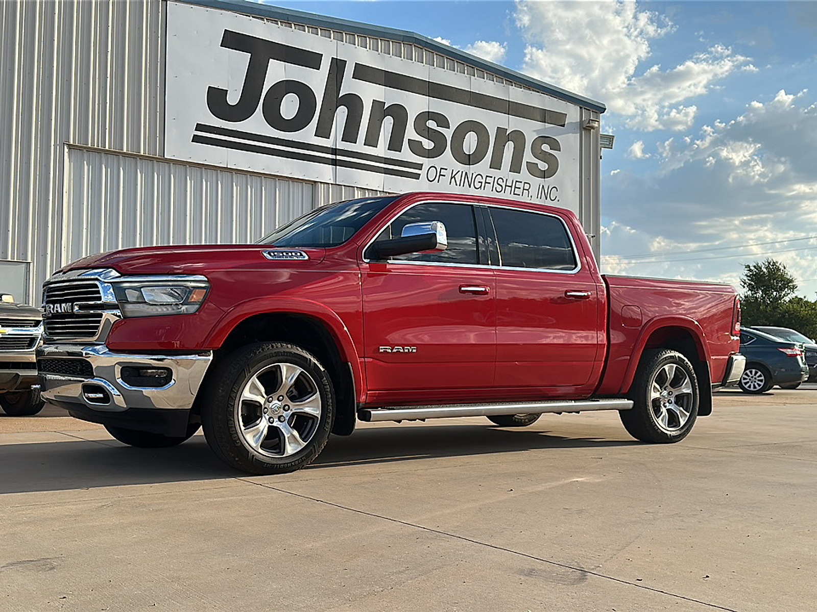 2020 Ram 1500 Laramie Crew Cab 4x4 57 Box