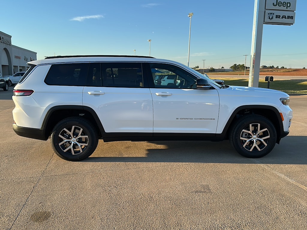 New 2025 Jeep Grand Cherokee L Limited Sport Utility