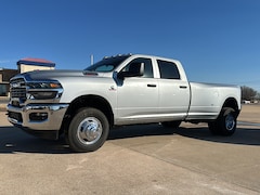 2026 Ram 3500 Tradesman Crew Cab 4x4 8 Box Pickup