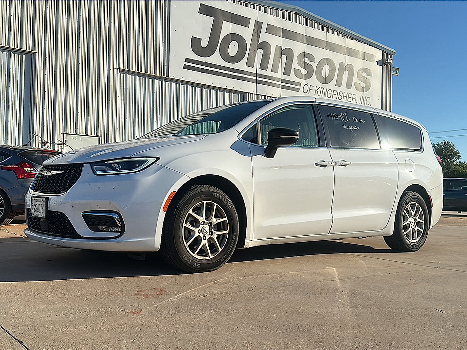  Chrysler Pacifica