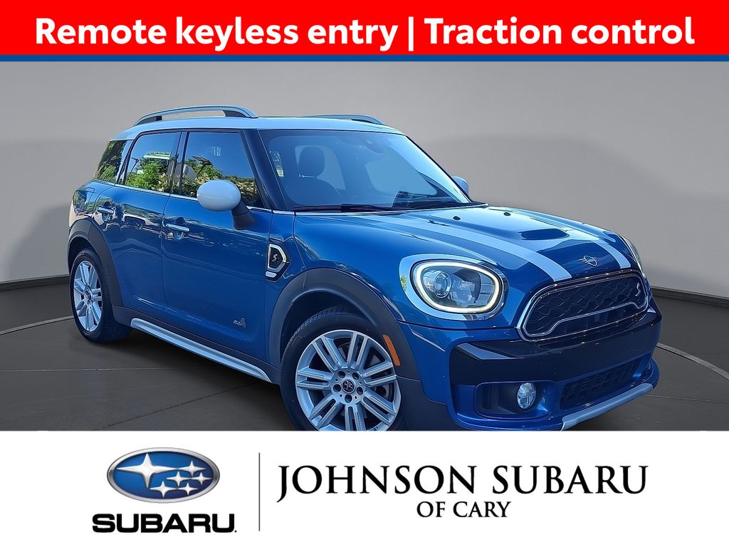 2019 MINI Countryman Cooper S ALL4 Iconic's photo