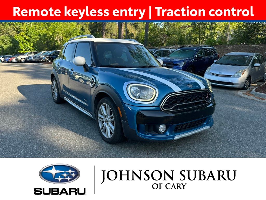 2019 MINI Countryman Cooper S ALL4 Signature's photo