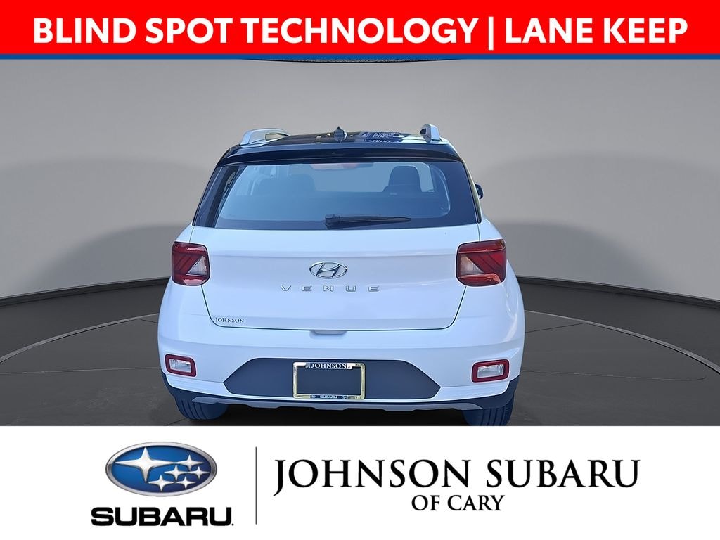 Used 2023 Hyundai Venue Limited SUV