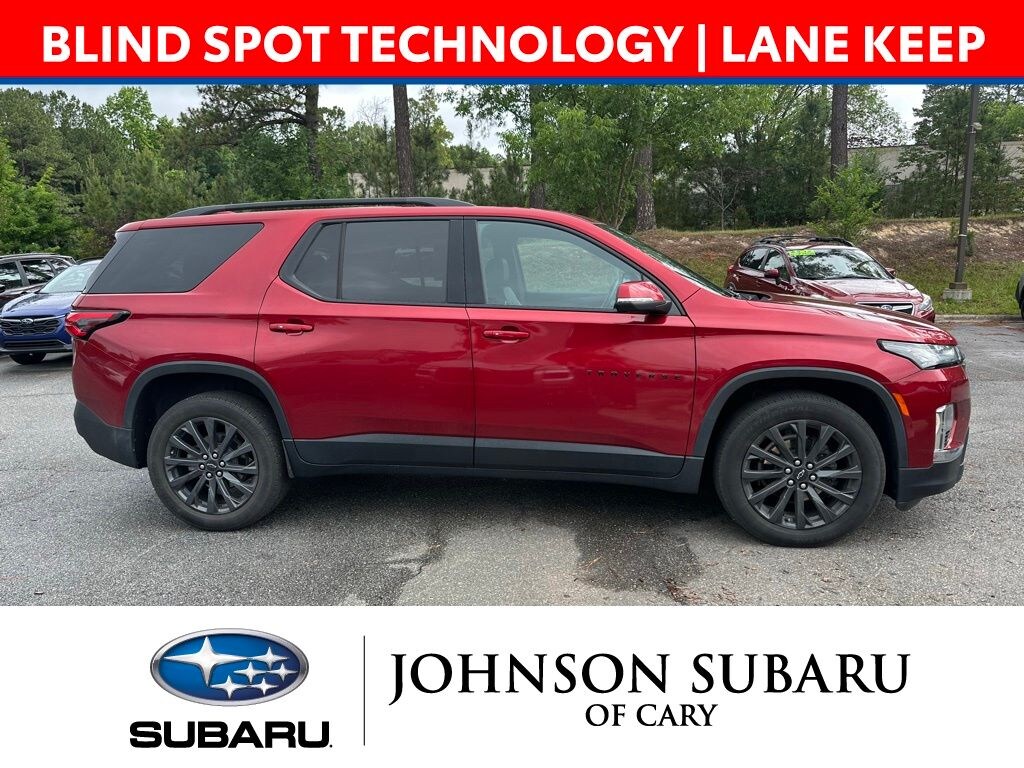 Used 2023 Chevrolet Traverse RS SUV
