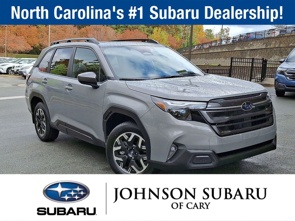 2025 Subaru Forester Premium's photo
