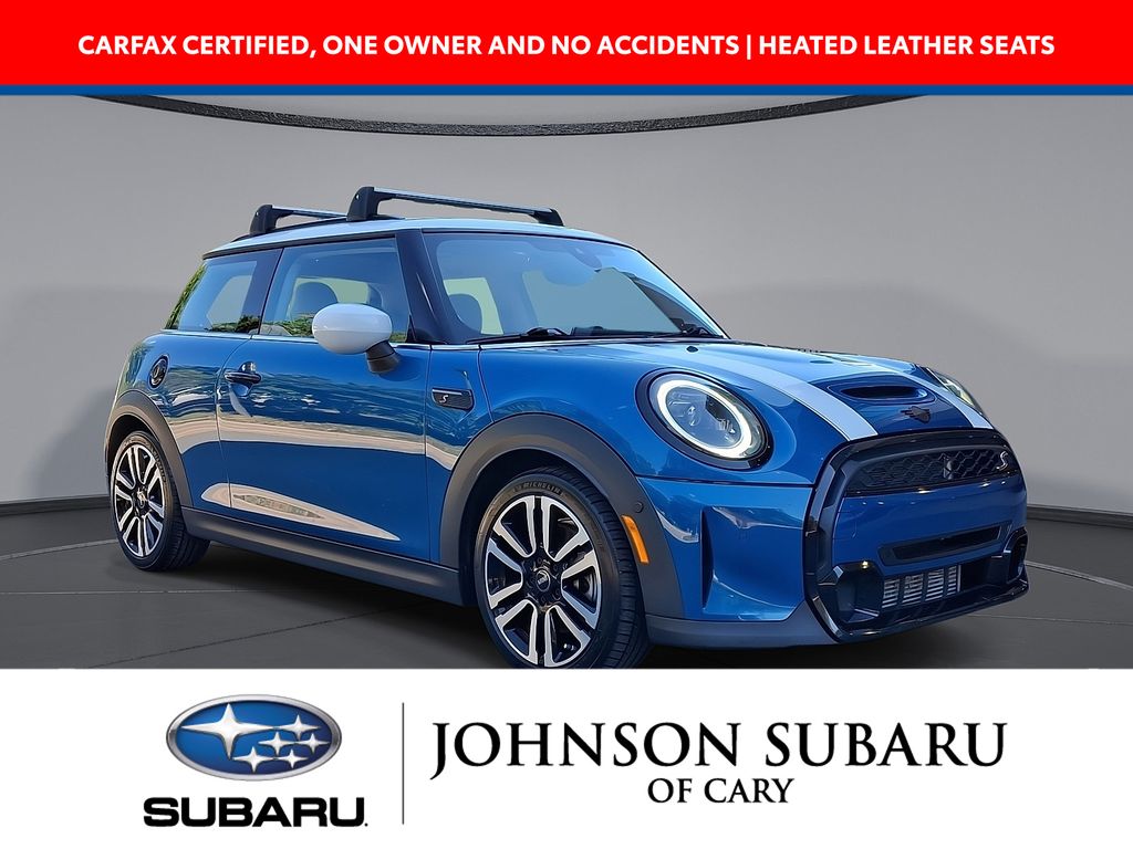 2024 MINI Hardtop Cooper S's photo