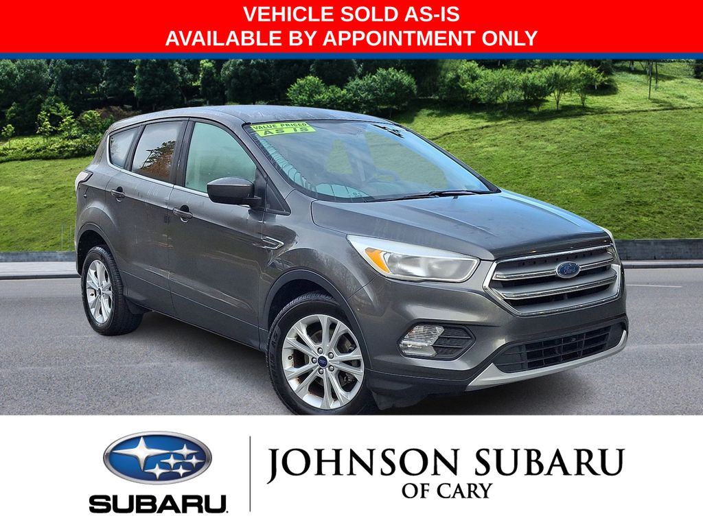 2017 Ford Escape SE's photo