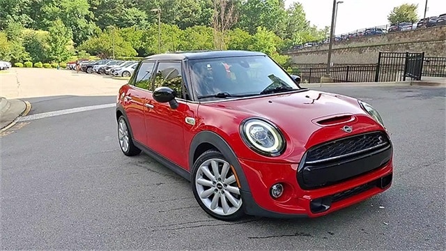 Used 2021 MINI Hardtop 4 Door S with VIN WMWXU9C08M2M99415 for sale in Cary, NC