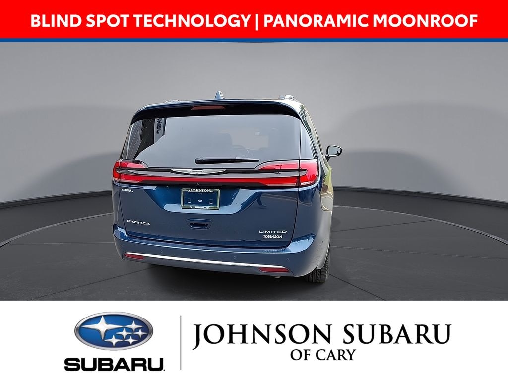 Used 2022 Chrysler Pacifica Limited Minivan/Van