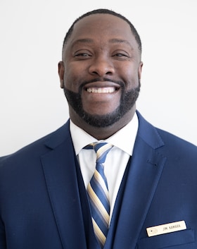 Staff member Jimmy Kamara from 5dafa5d8aa78