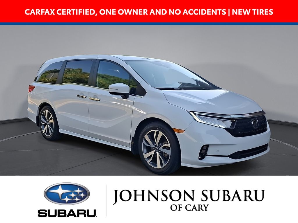 2024 Honda Odyssey Touring's photo