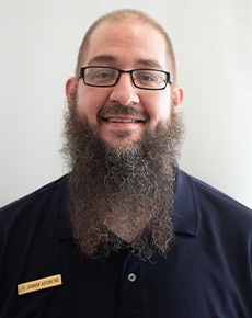Staff member Leon Beers from 5bd09815fad5