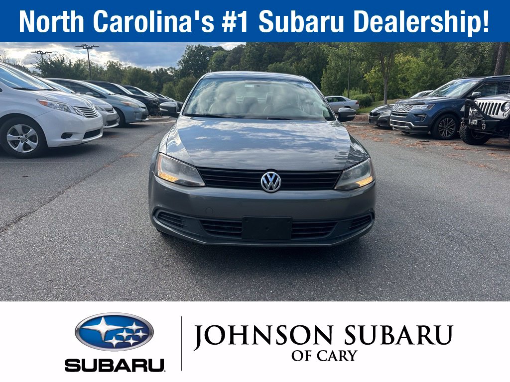 Used 2014 Volkswagen Jetta 1.8T SE Sedan