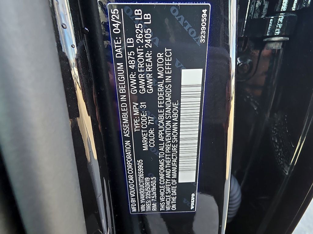 2026 Volvo XC40 Plus - Photo 46