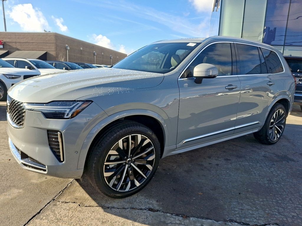 New 2026 Volvo XC90 B6 Plus 7-Seater SUV