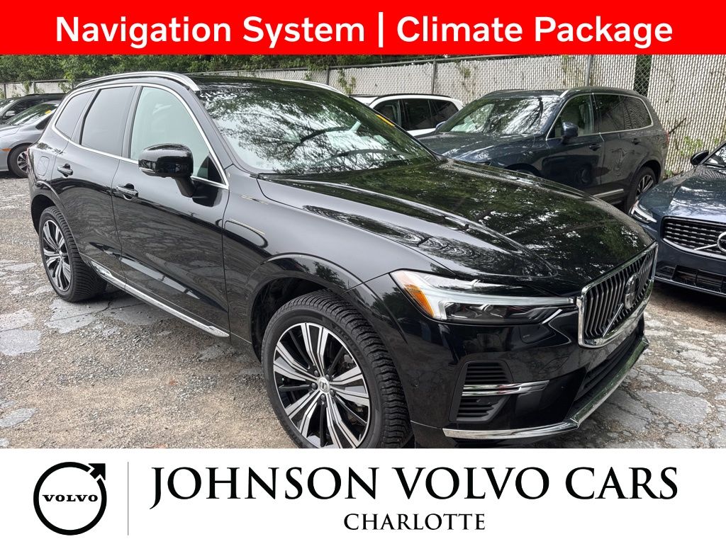 2023 Volvo XC60 T8 Ultimate Bright Theme AWD's photo