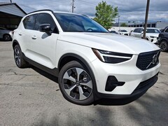 2026 Volvo XC40 B5 Plus AWD SUV