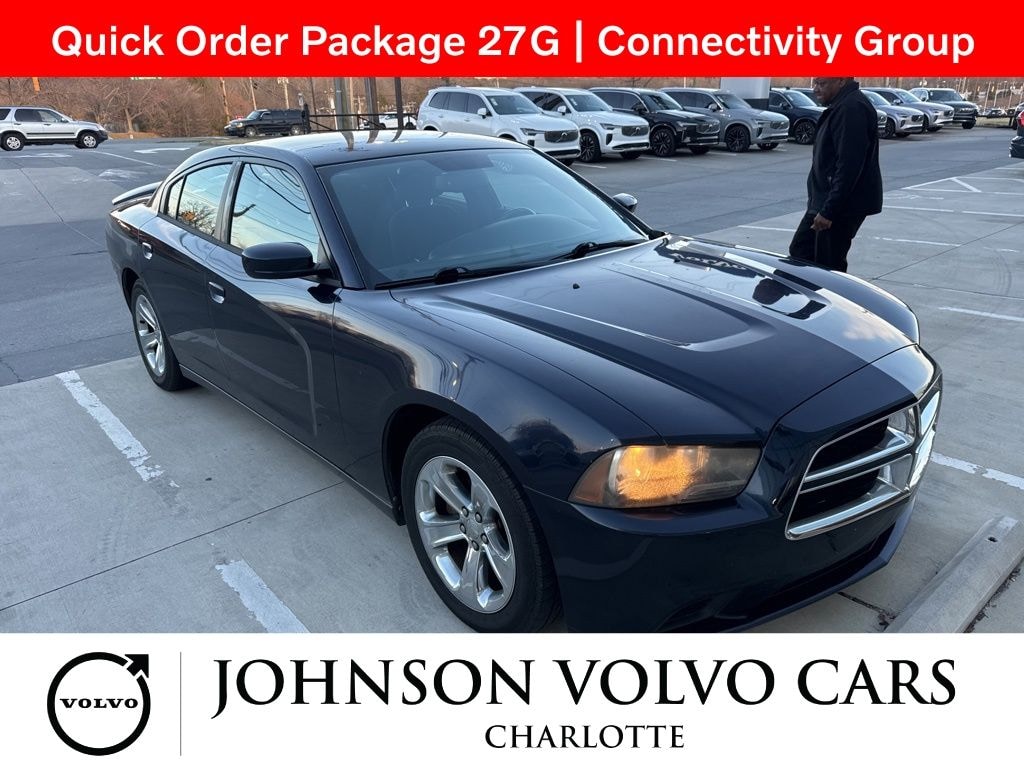 Used 2012 Dodge Charger SE Sedan