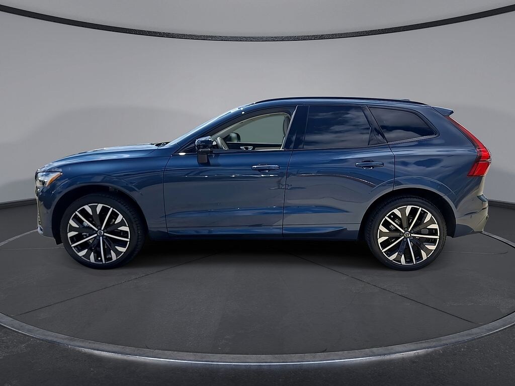 New 2026 Volvo XC60 B5 Ultra SUV
