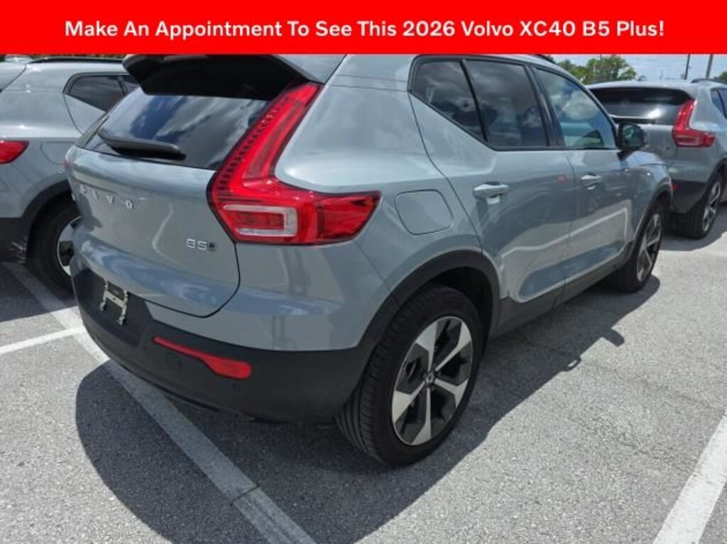 Used 2026 Volvo XC40 B5 Plus SUV