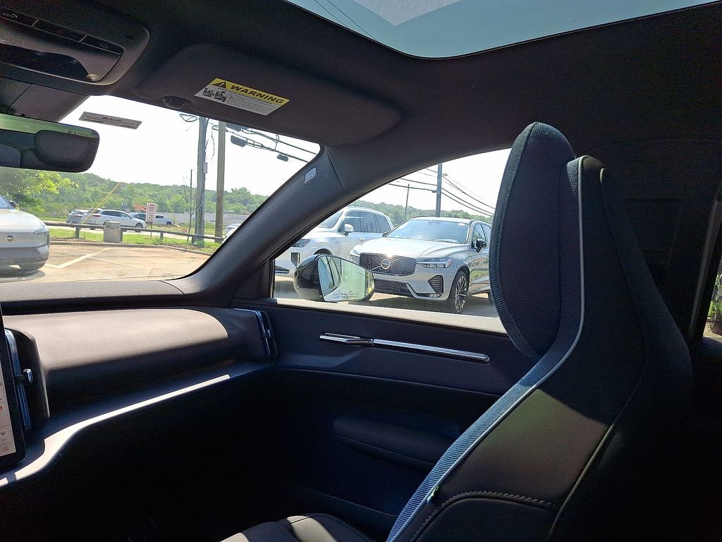 2025 Volvo EX30 Plus - Photo 11