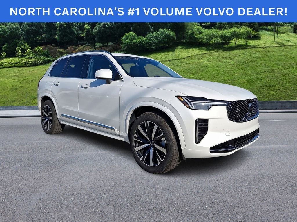 Certified 2025 Volvo XC90 B5 (2025.5) Core SUV