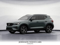 2026 Volvo XC40 B4 Core FWD SUV