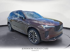 2026 Volvo XC90 plug-in hybrid T8 Ultra Dark Theme 7-Seater I-4 cyl All-Wheel Drive
