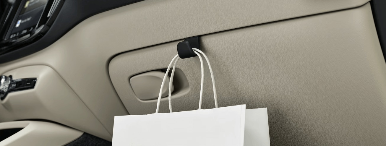 2024 Volvo XC40 Interior