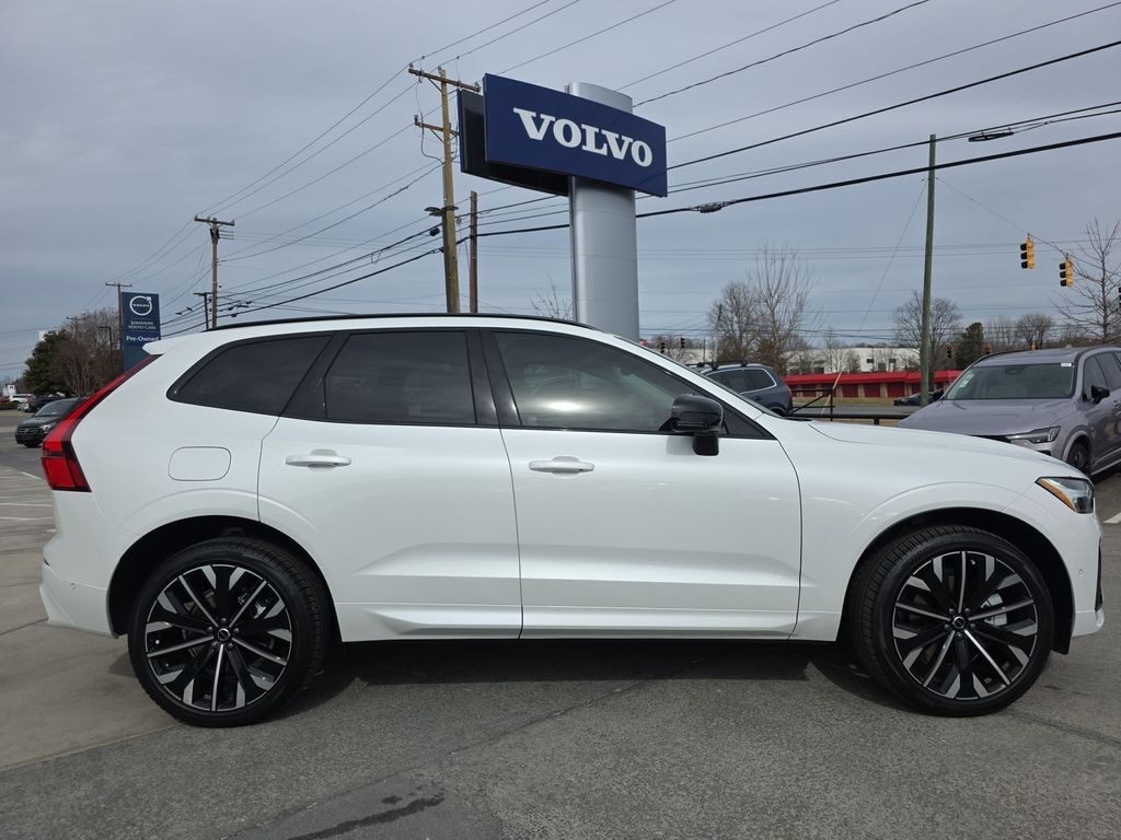 New 2026 Volvo XC60 plug-in hybrid T8 Ultra SUV