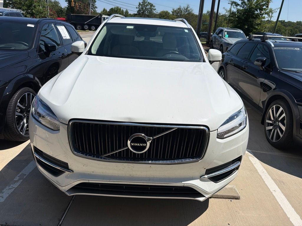 Used 2019 Volvo XC90 T5 Momentum SUV