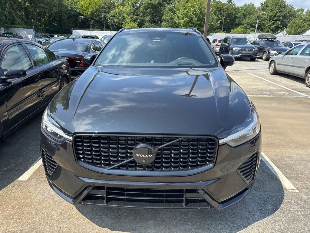 Certified 2024 Volvo XC60 plug-in hybrid T8 Ultimate Black Edition SUV