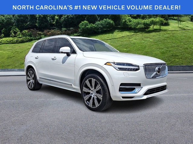 2025 Volvo XC90 plug-in hybrid T8 Ultra 7-Seater SUV
