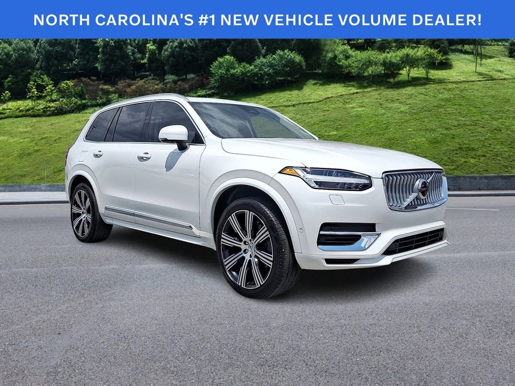 Certified 2025 Volvo XC90 plug-in hybrid T8 Ultra 7-Seater SUV