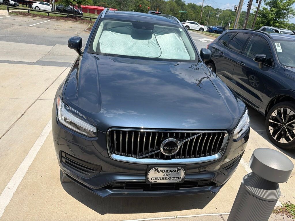 Used 2020 Volvo XC90 T6 Momentum 7 Passenger SUV