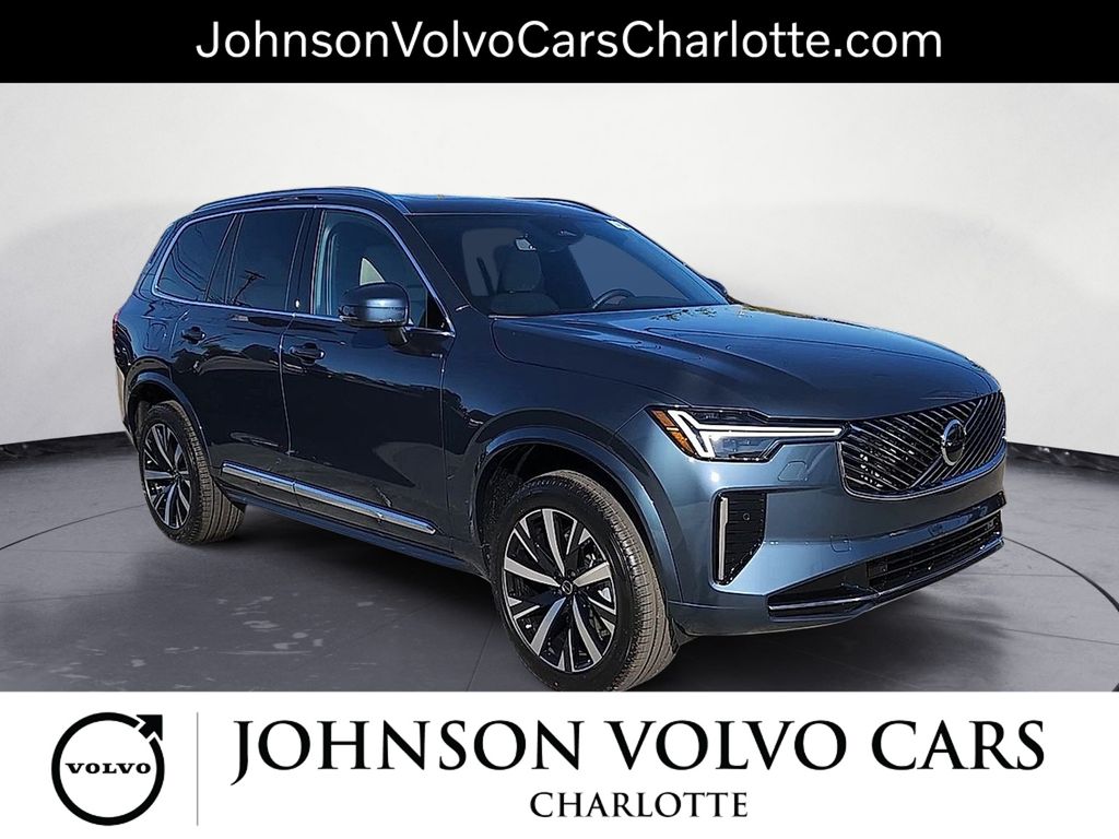 2026 Volvo XC90 Core photo 2