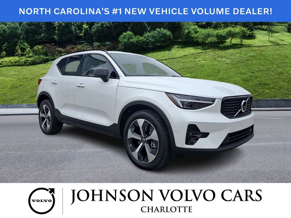 New 2026 Volvo XC40 B4 Plus SUV