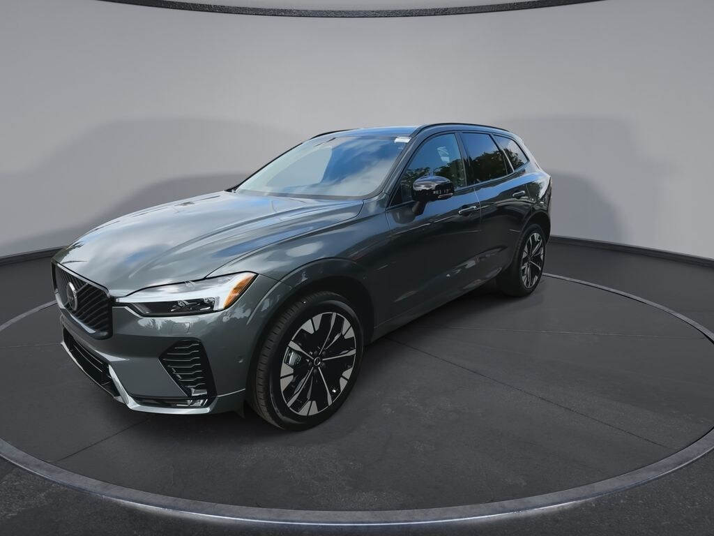 New 2026 Volvo XC60 B5 Plus SUV