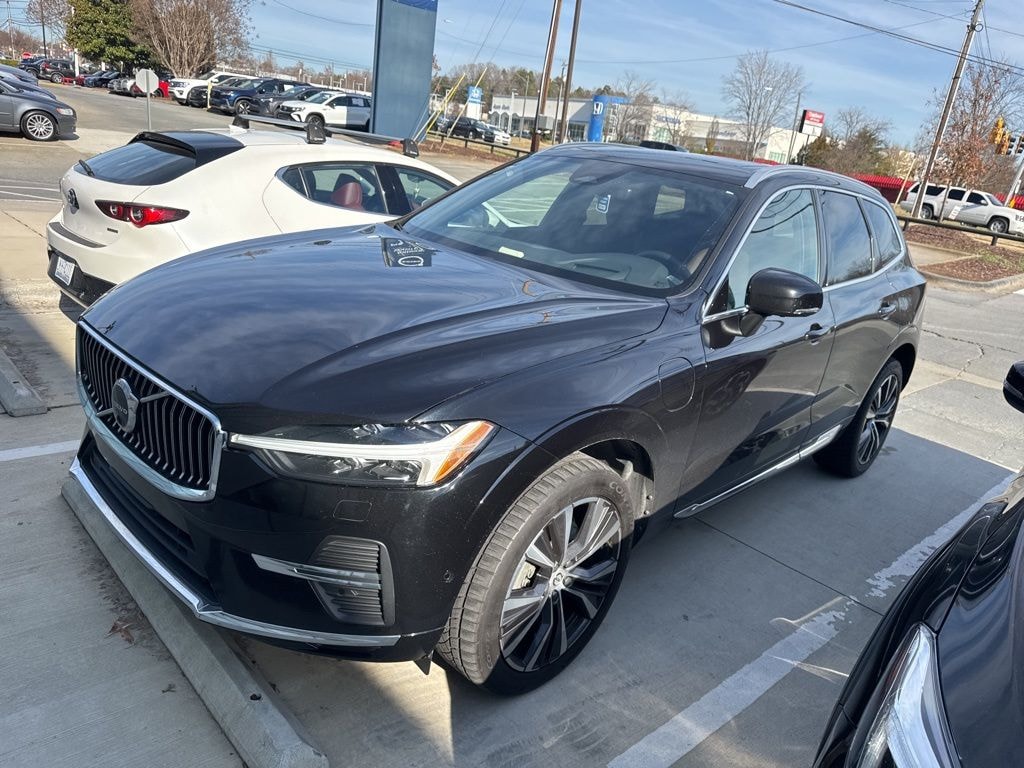 Used 2022 Volvo XC60 Recharge Plug-In Hybrid T8 Inscription Expression Extended Range SUV