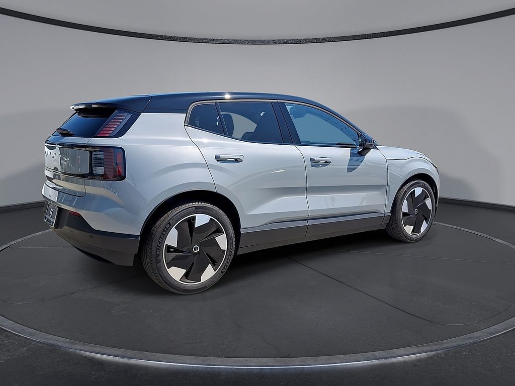 2025 Volvo EX30 Plus - Photo 7