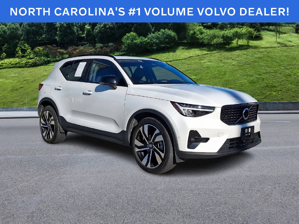 2024 Volvo XC40