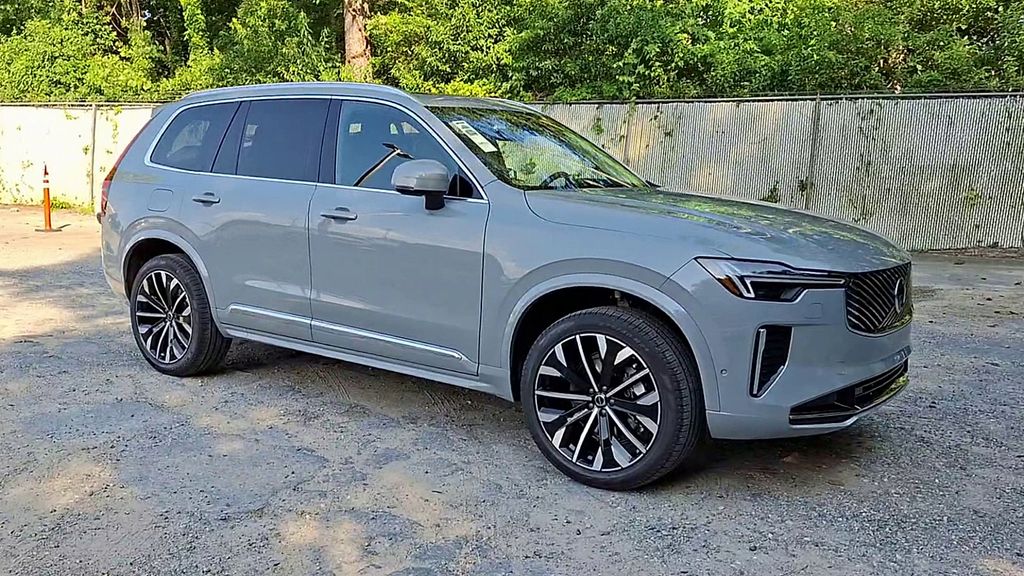 2026 Volvo XC90 Ultra - Photo 6