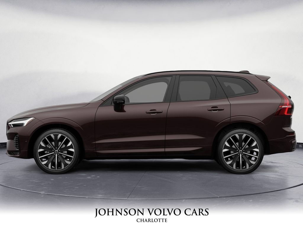 2026 Volvo XC60 B5 photo 3