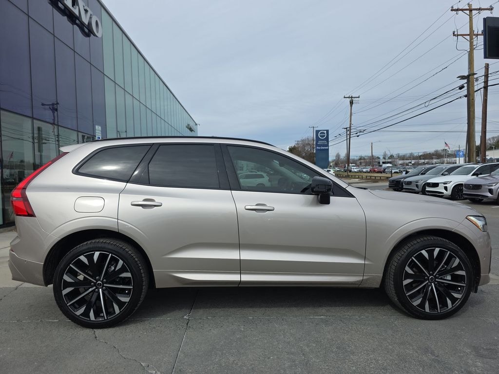 New 2026 Volvo XC60 B5 Ultra SUV