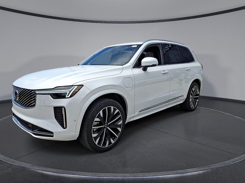 2026 Volvo XC90 Plus - Photo 16