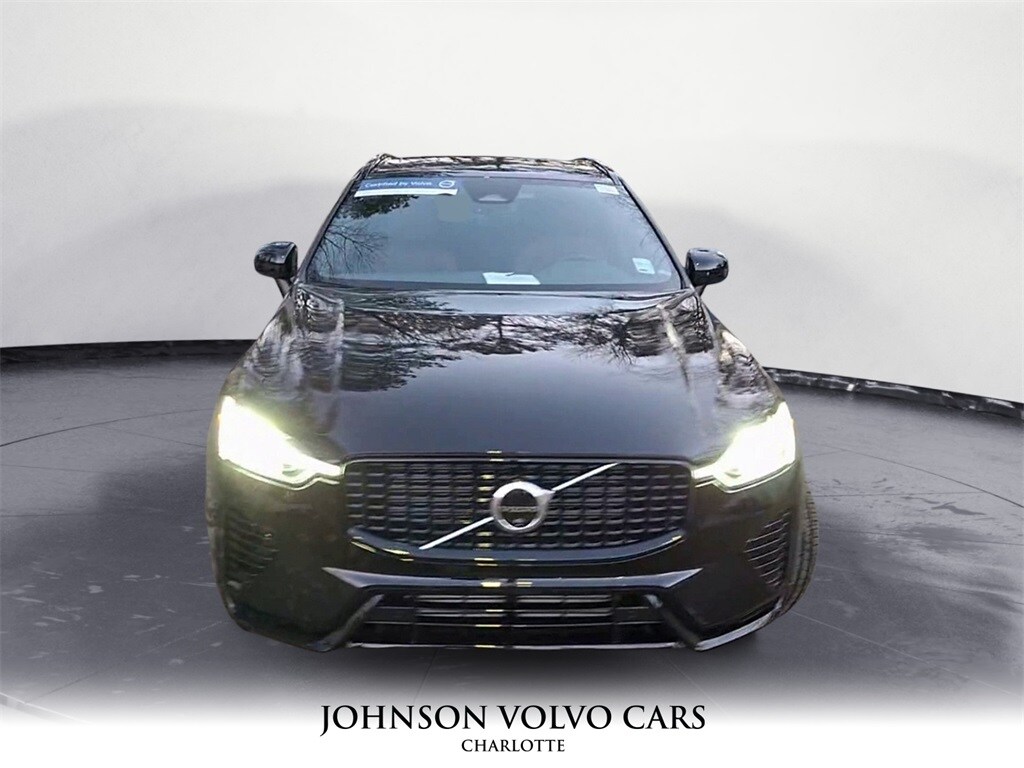 2025 Volvo XC60 Recharge T8 Plus photo 3