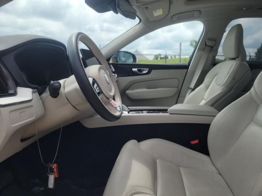 Used 2026 Volvo XC60 B5 Ultra SUV