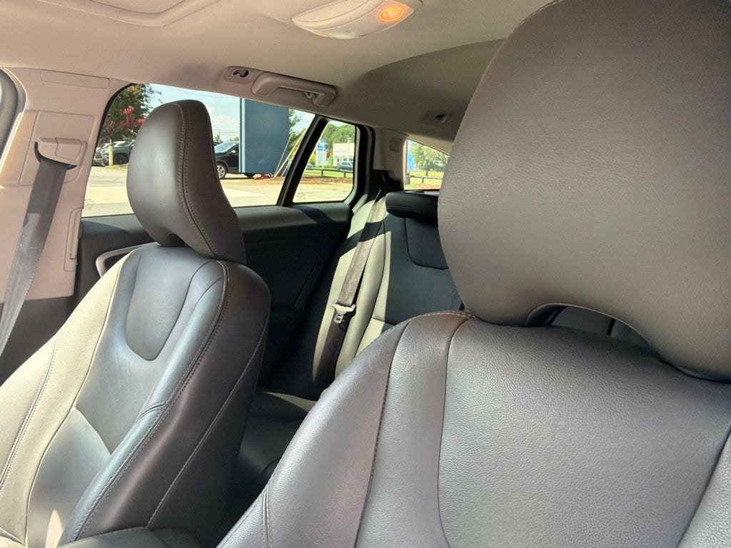 Used 2018 Volvo V60 Cross Country T5 AWD Wagon