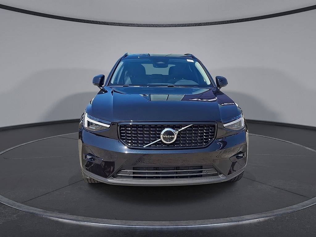 Certified 2026 Volvo XC40 B5 Plus SUV